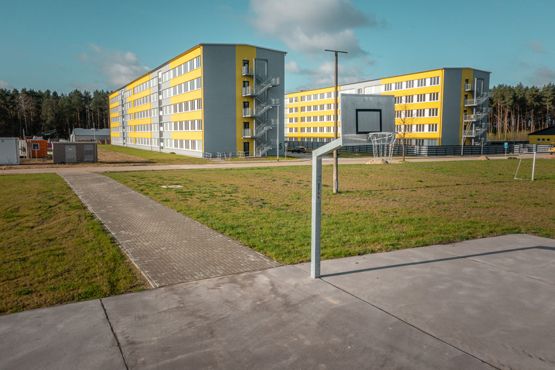 Landesaufnahmeeinrichtung Stendal, Unterkunftsgebäude